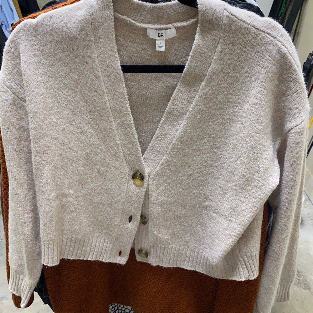 BP Cropped Button Up Cardigan Sz S
